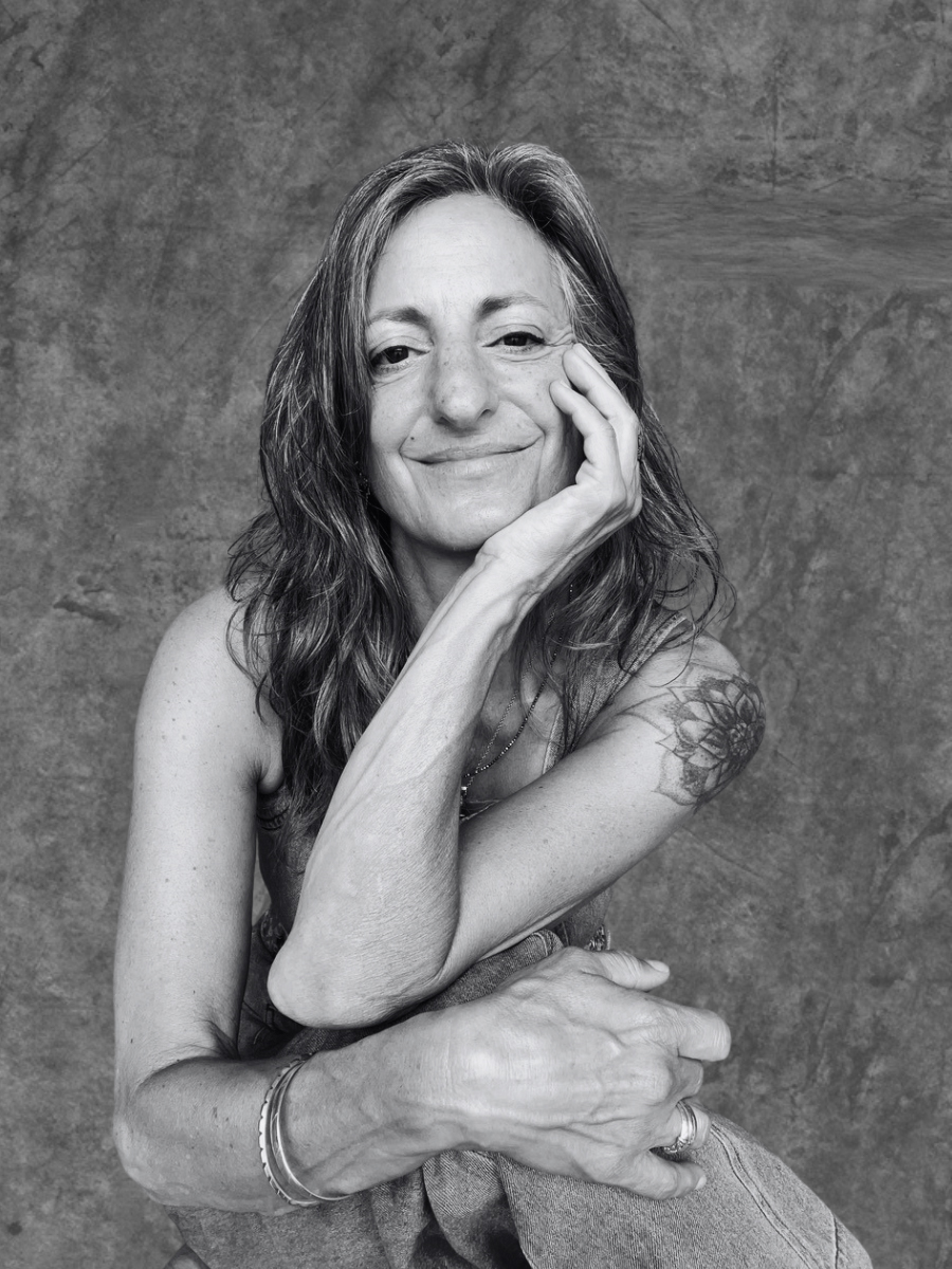 Portrait of Dina Cohen, teacher trainer of Chair Yoga Teacher Training at the Shala School