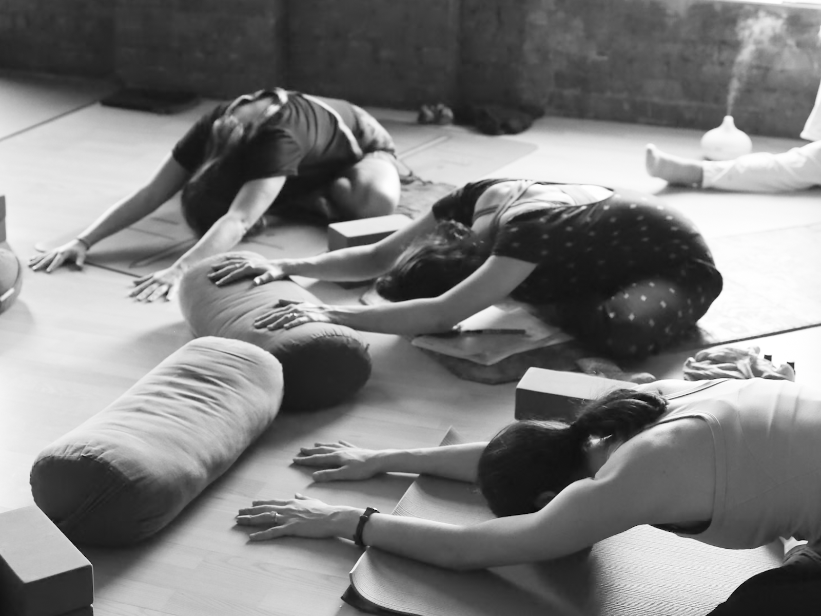 A calm moment of soothing the nervous system on Trauma informed yoga teacher training