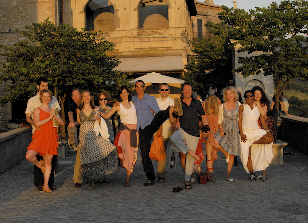 Group shot of students on an Italian Yoga Retreat